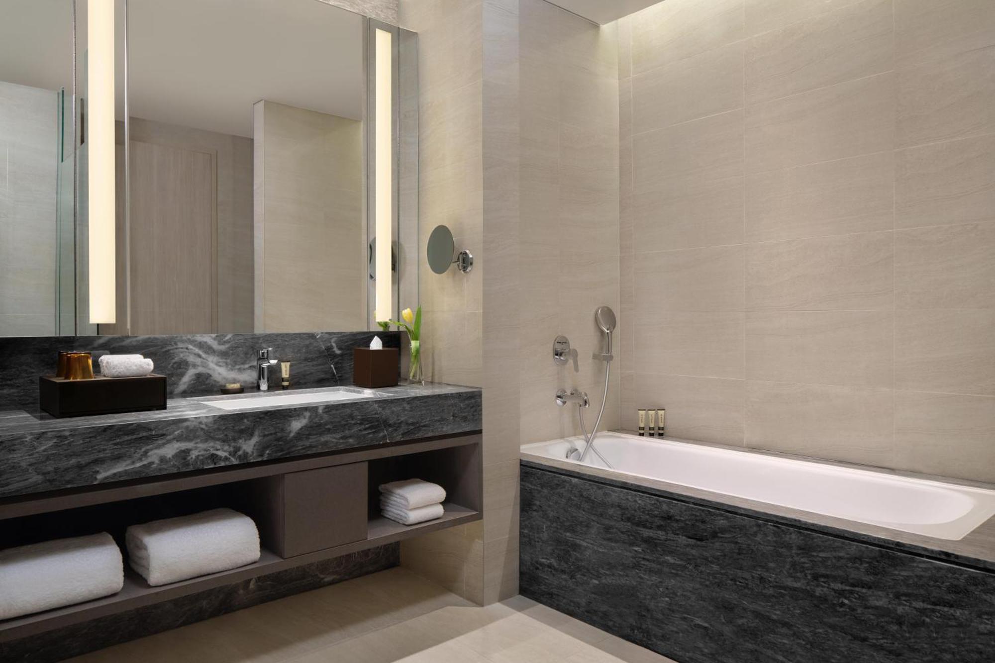 Parkroyal Serviced Jakarta